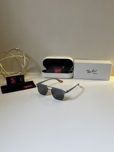 Rayban_04_Grey
