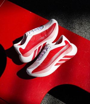 Adida.s Hyperboost Edge White Solar Red