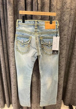 TRUE RELIGION IMPORTED STORE ARTICLE JEANS 