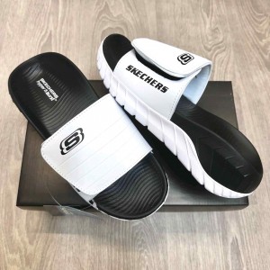 Skecher.s Go Recover Adjust Premium White Black Slides