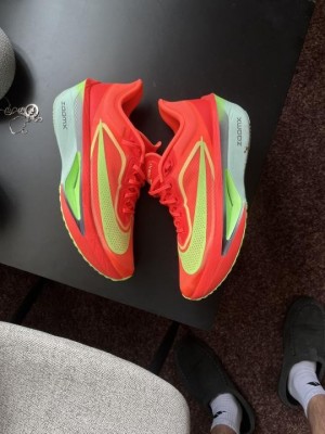 Nik e Zoom Fly 6 Bright Crimson