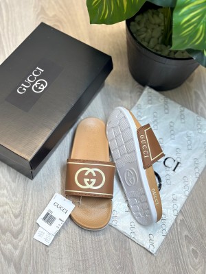 Gucc i gg soft comfort premium flip flops