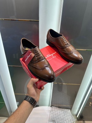 Salvator e Ferragamo formal