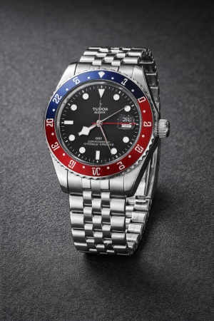 TUDOR GMT Limited EDITION watch red and blue 