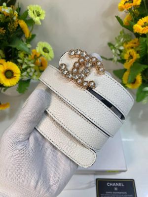 CHANE_L PREMIUM LADIES BELT WID OG BOX ETC 293