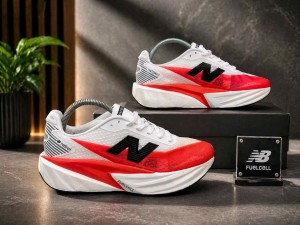 New Balancee FuelCell Rebel v5 Urgent Red