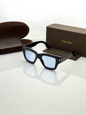 Tom.ford 184 blue candy 