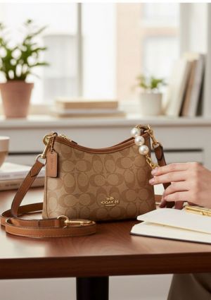 COACH_LAUREL_HANDBAG_WITH_BOX_6108