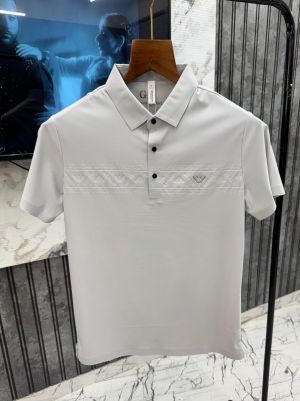 Giorgio.Armani.100%.imported.fabric.very.premium.stichless.tshirt.MR353