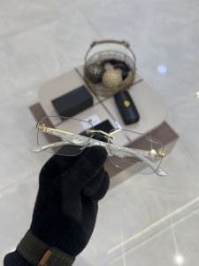 Maybach_Z25_Gold_Marble_Frame