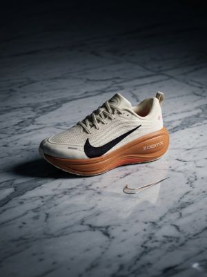 Nik e vomero plus light khaki 