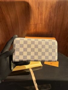 _Louis_Vuitton_Womens_Wallet