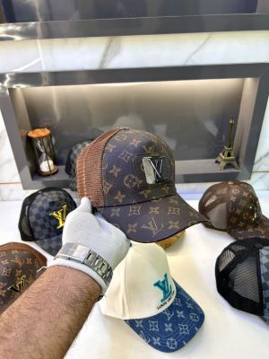 Loui s Vuitton Logo Premium Monogram Cap F3492-A8