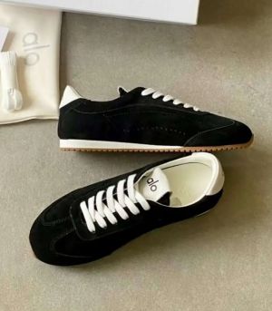 Alo Yoga Sunset Suede Sneakers