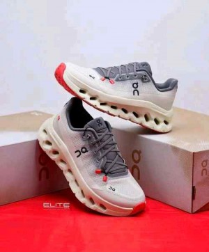 On Cloudtilt Running Rock Sand