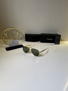 Prada_122_Gold_Green