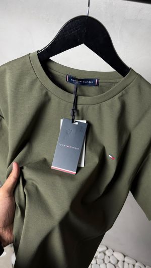 Tomm_y Hilfige_r Premium Round Neck T-Shirt with OG Box Packaging 1573