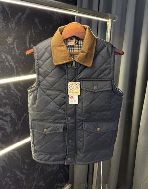 Burberr_y Reversible Sleeveless Puffer Jacket (GREY)