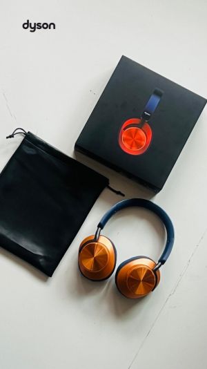 Dyson Blue Orange Headphone 
