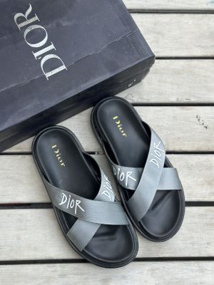 Dior_B22_Cross_Strap_Softbed_Grey