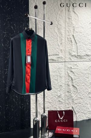 Gucc_i imported full sleeves shirt black & red
