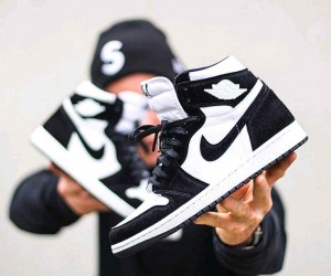 Nikee jordan retro 1 PANDA SUEDE LEATHER