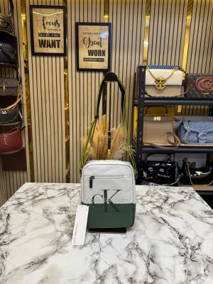 Calvin_Klein CK Jeans Colorblock Crossbody Bag White & Forest Green Edition (5033-2)