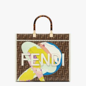 FENDI_ROMA_LARGE_SIZE_SHOPPER_TOTE_BAG_WITH_DUSTBAG_CARDS_TAGS_ETC