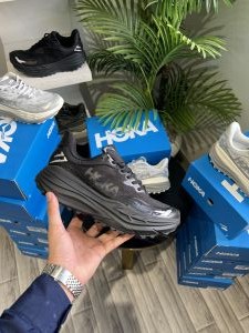 Hoka Stinson 7 All Black
