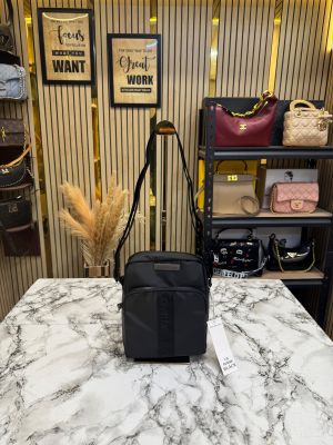 Calvin_Klein Jeans Compact Utility Crossbody Bag (82008-Black)