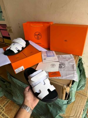 Hermes Chypre Supermaster Flat Sandal White Fix 271
