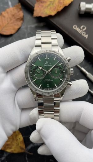 OMEG A SPEED MASTER QUARTZ  WC 1027