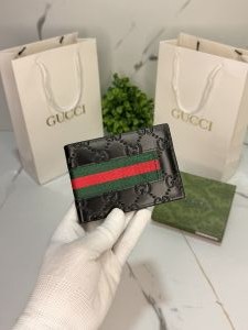 Gucc_i black monogram wallet with brand streps G-048 with og box card and carry bag