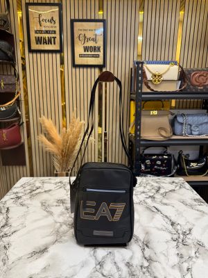Emporio Arman_i EA7 Velocity Grid Crossbody Side Bag (9517-Black)