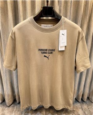 PUM_A PORSCHE LEAGUE PREMIUM IMPORTED BROWN TSHIRT