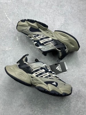 Adida s XLG Runner Deluxe Grey