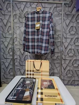 sale_Burberry_Blue_Checks_Premium_Classic_Shirt_With_Box_Packing_And_Carry_Bag_(1437)
