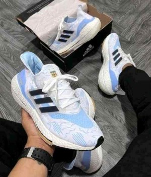 Adidass UltraBoost 21 Argentina