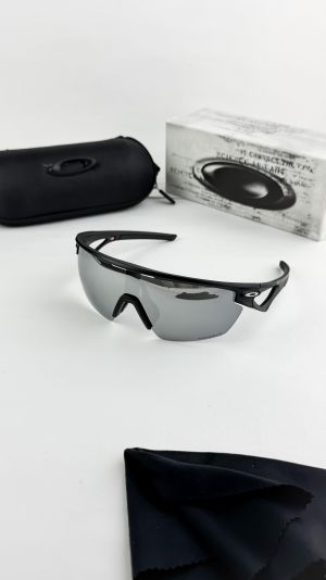 Oakley_silver_black_9403