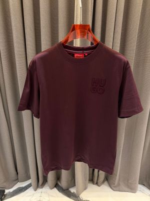 Hugo_Boss Chest Embossed Logo Round Neck T-shirt Maroon