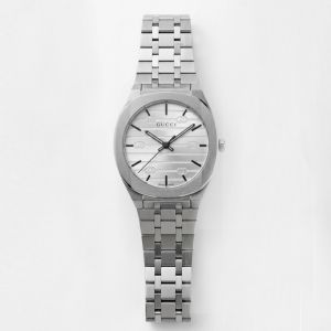 Gucci_Mens_Slim_Japan_Stainless_Steel_Silver