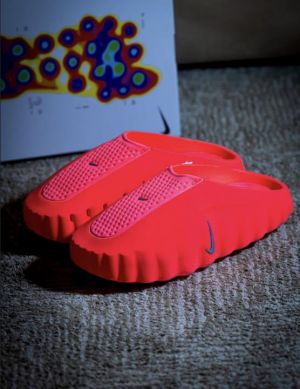 Nik_ee Mind 001 Mules Solar Red Fix