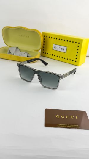 Gucci_water_green_2203