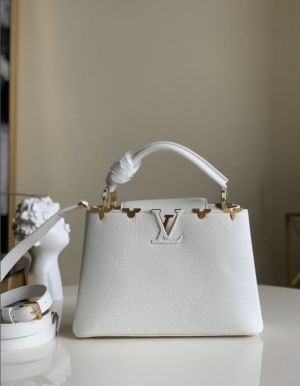 Louis_Vuitton_ Capucines BB handbag in white Taurillon leather gold-tone hardware Bag with box premium quality