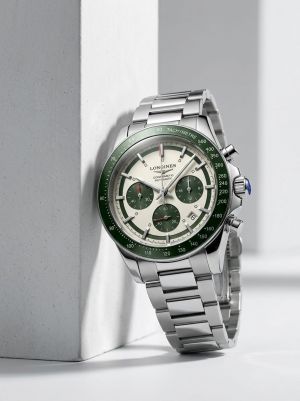 Longine_s Conquest Chronograph Green
