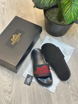 herme s paris embossed logo pool slides