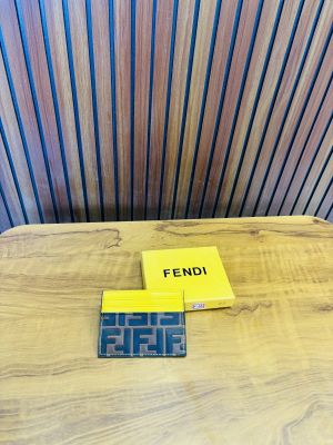 06 FEND_I PREMIUM QUALITY CARD HOLDER WALLET