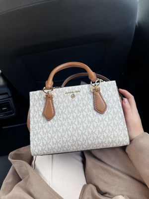 Michael_Kors_1687_Marilyn_Small_Satchel_With_OriginalBox