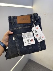 CHRISTIAN DIO-R PREMIUM GREENISH SHADE DENIM JEANS STRAIGHT FIT LENGHT 41
