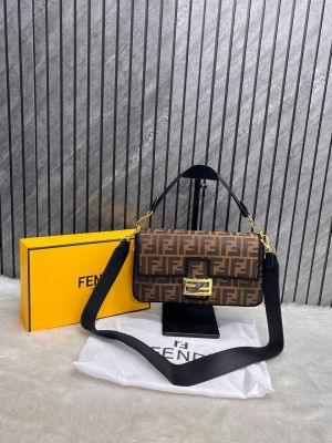 Fendi_Baguette_Shoulder_CrossbodyBag_With_OriginalBox_DustCover